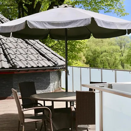 Zacisze Готель 3*