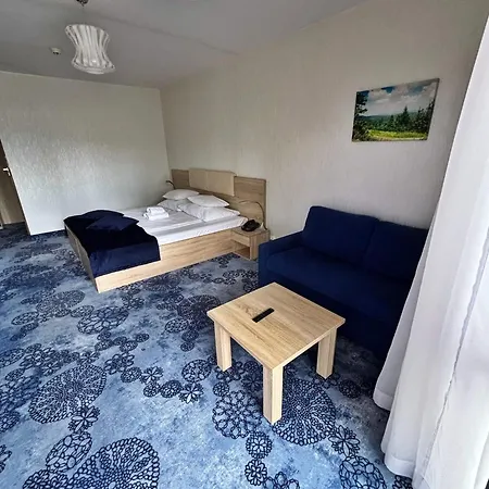 Hotel Zacisze 3*