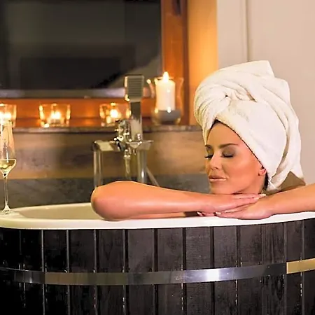 Hotel Zacisze 3*