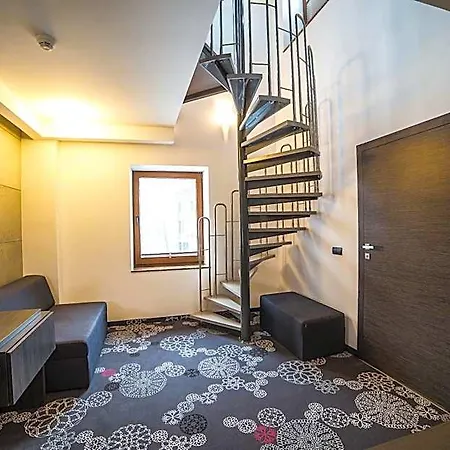 Hotel Zacisze 3*
