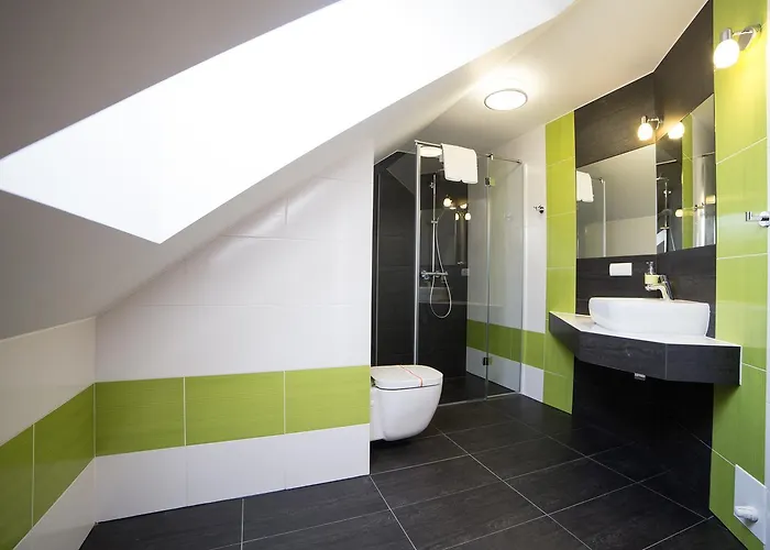 Zacisze 3* 文盖尔斯卡－古尔卡